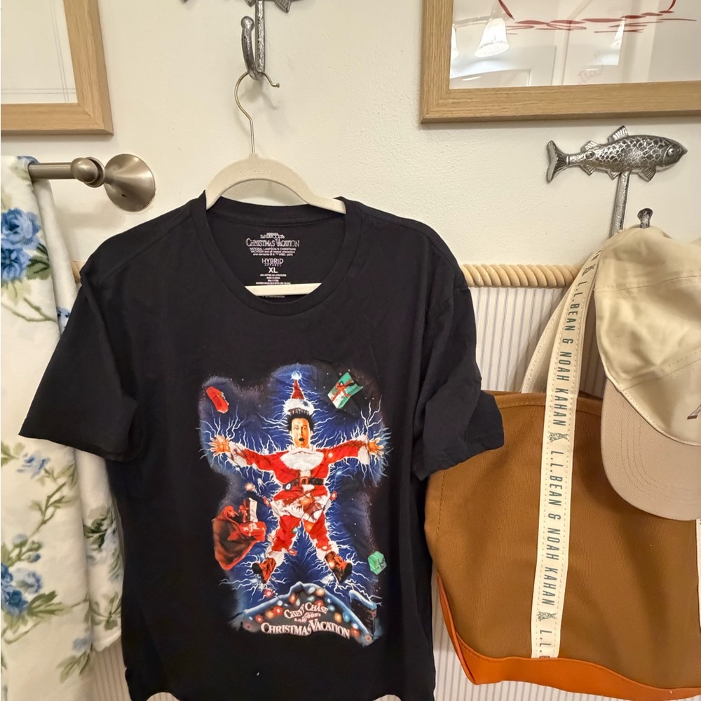 National Lampoon’s Christmas Vacation Clark Griswold Graphic Tee | XL